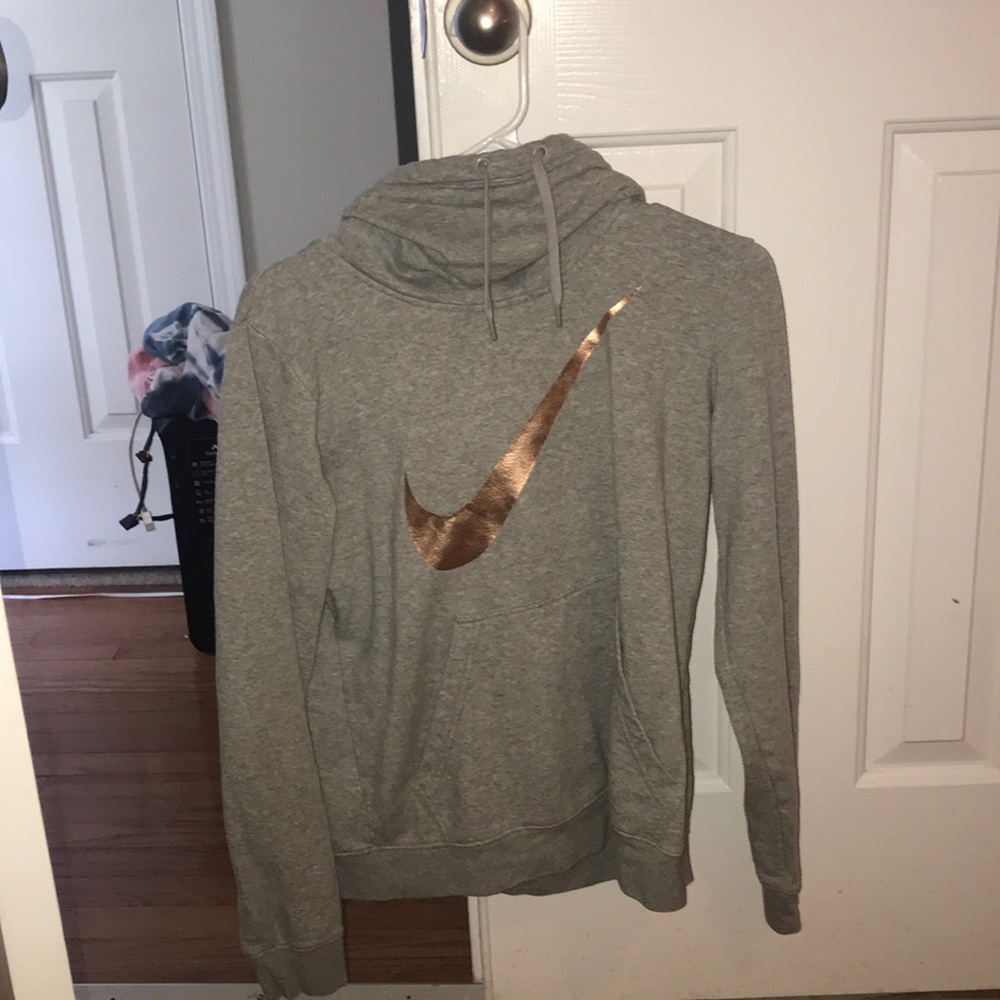 gray nike hoodie